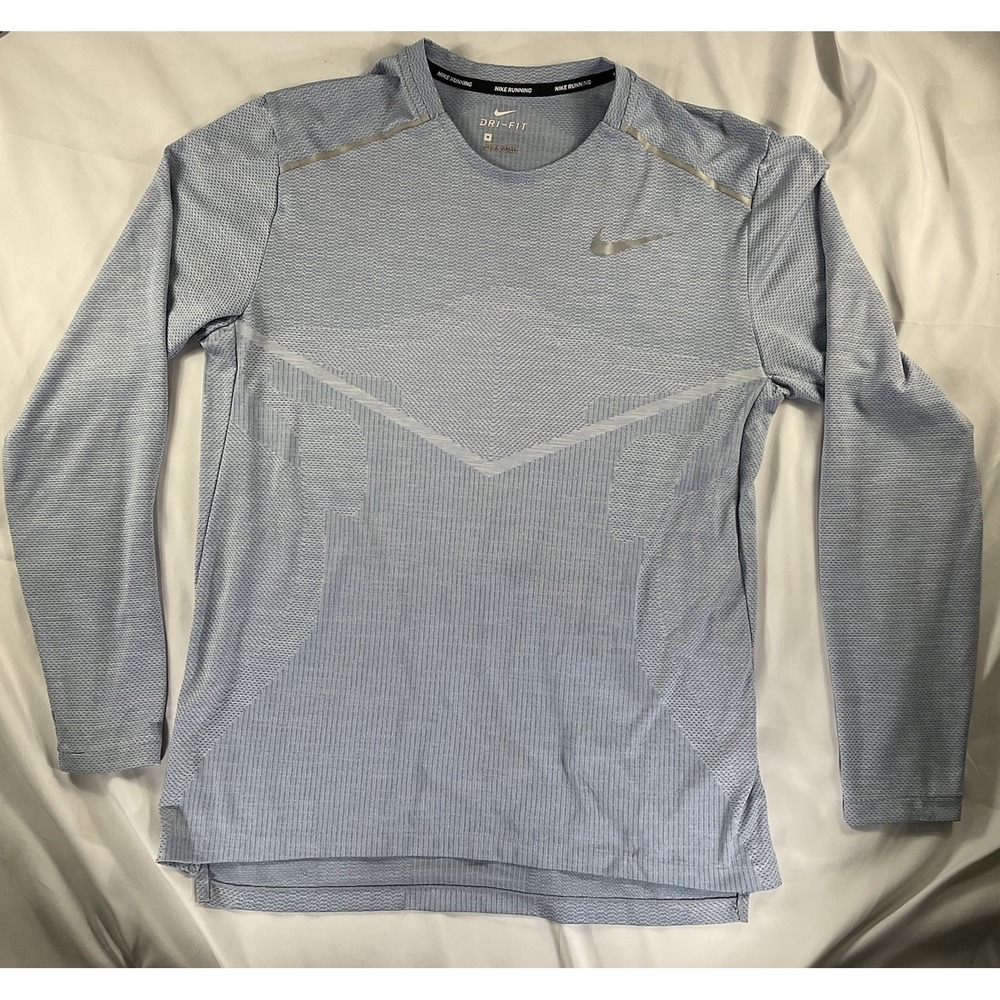 Nike Men's Dri-Fit Light Blue Long Sleeve Running Shirt Size M Athletic 187